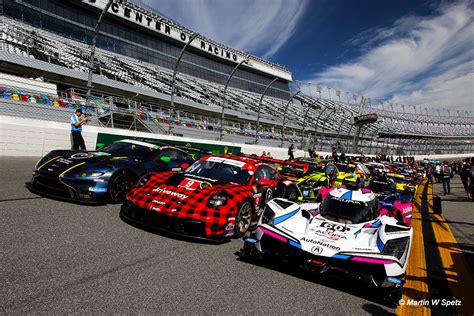 rolex 24 daytona 2023 live timing|Rolex 24 at Daytona 2023: TV schedule.